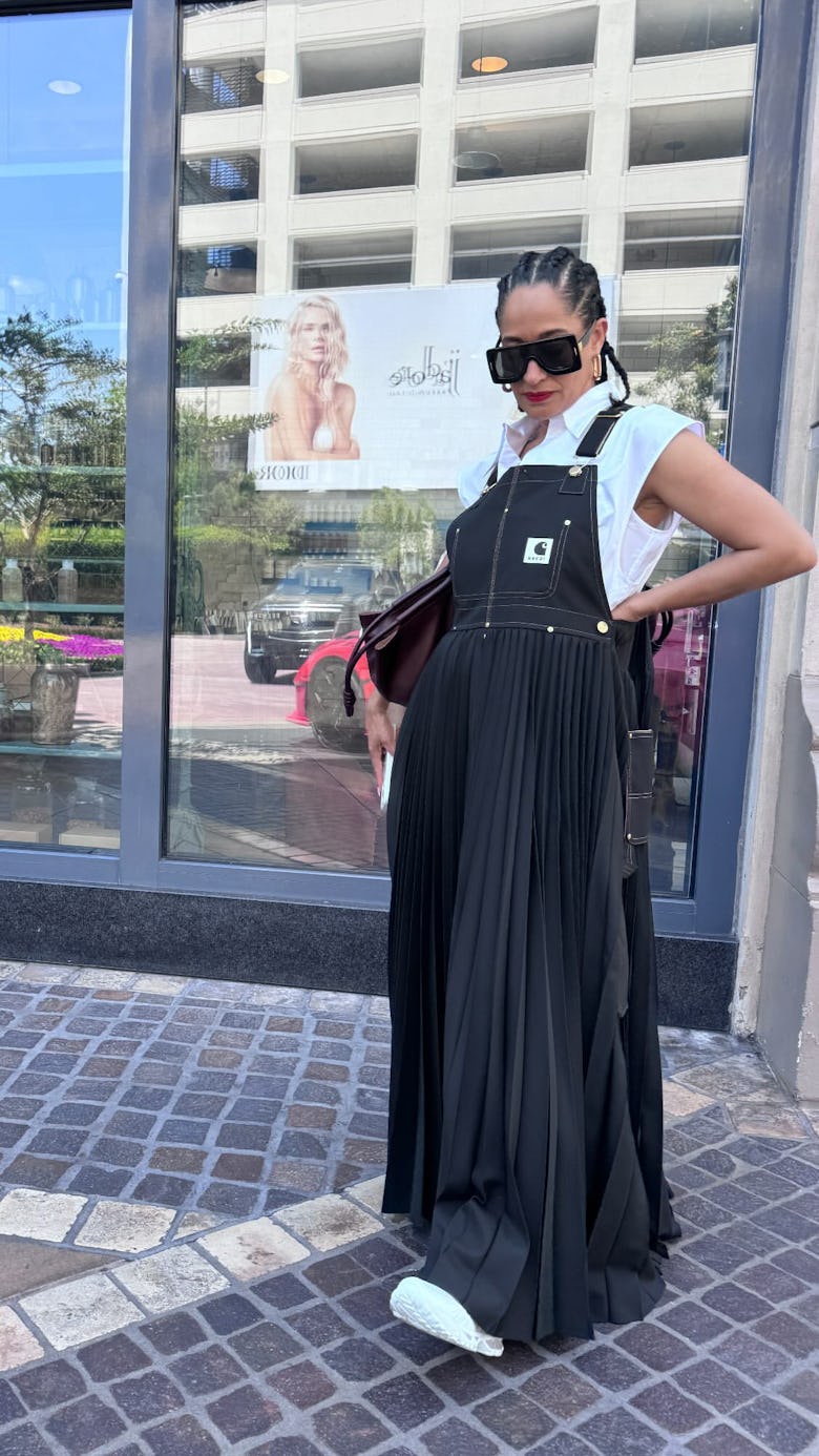 Tracee Ellis Ross's Stunning Liquid Leather Dress Transformation Tracee Ellis Ross's Stunning Liquid Leather Dress Transformation