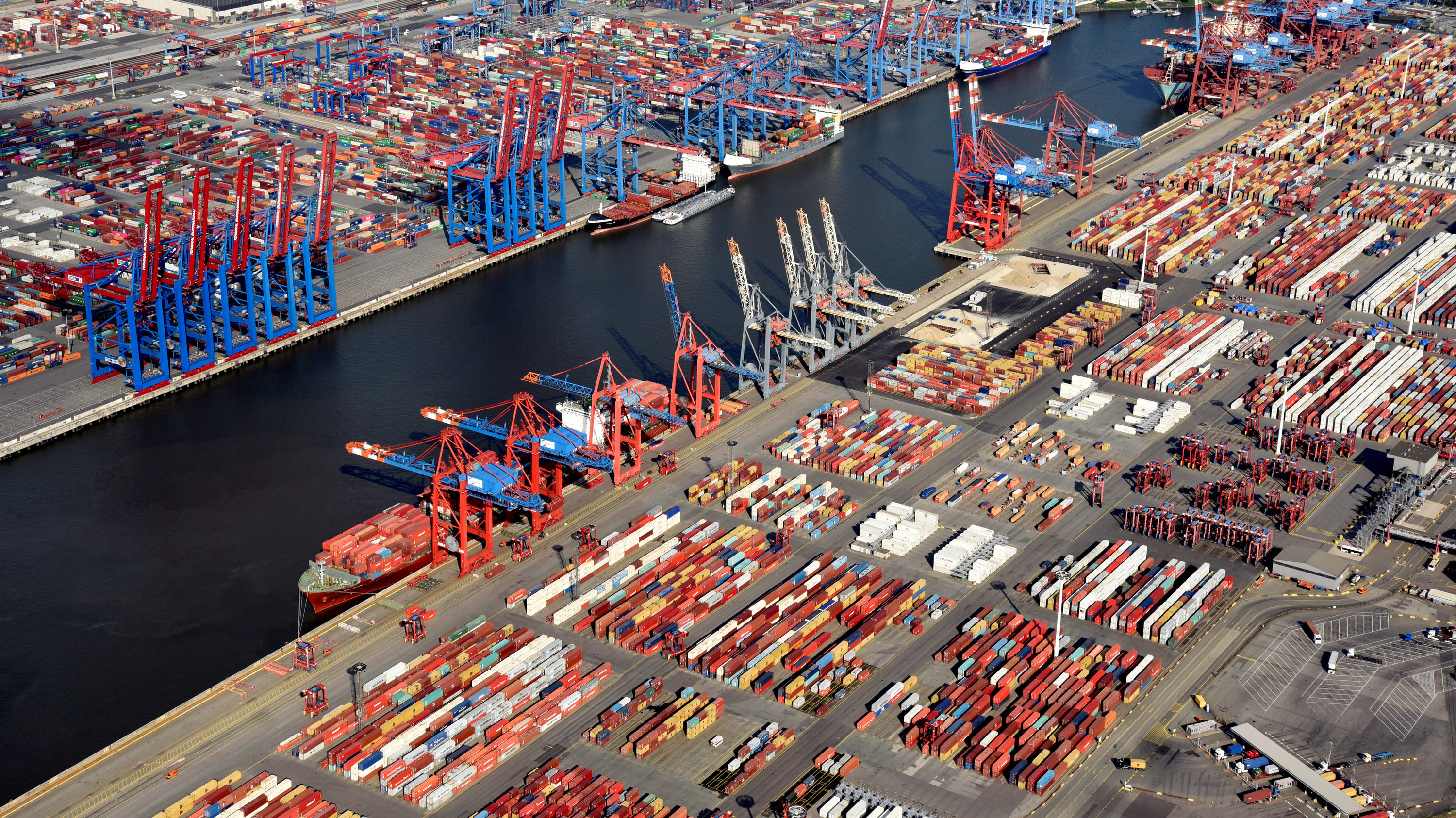 Trade Tensions Ease: Bessent Highlights Progress In US-China Talks Trade Tensions Ease: Bessent Highlights Progress In US-China Talks