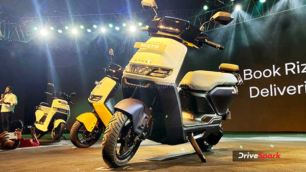 महिला दिन २०२३: TVS Jupiter, Ather 450X, Hero Pleasure+ आणि इतर उत्तम स्कूटर्सची यादी महिला दिन २०२३: TVS Jupiter, Ather 450X, Hero Pleasure+ आणि इतर उत्तम स्कूटर्सची यादी