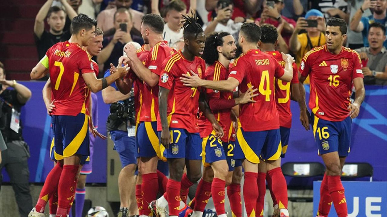 UEFA'nın Real Madrid Yıldızlarına Yönelik Soruşturması: Ne Bekleniyor? UEFA'nın Real Madrid Yıldızlarına Yönelik Soruşturması: Ne Bekleniyor?