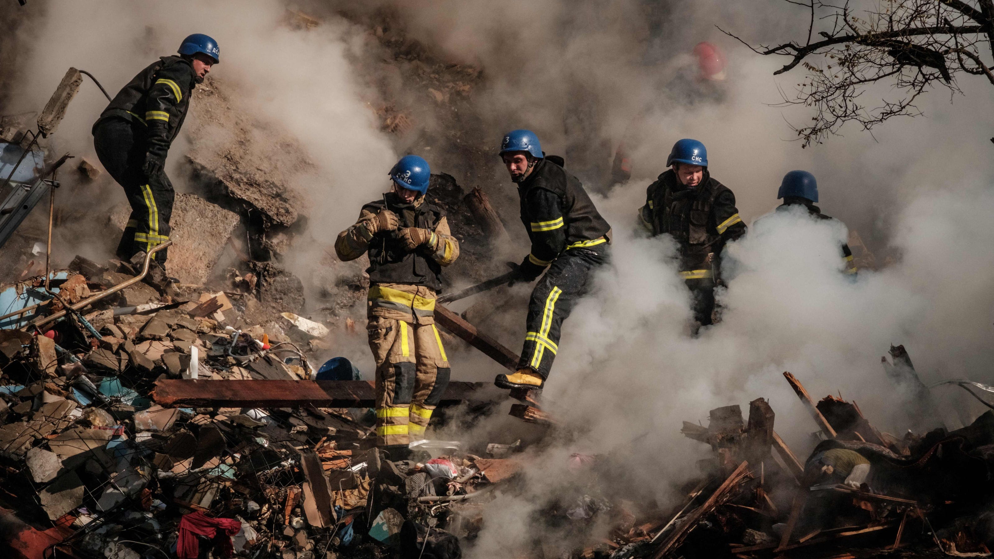 Ukraine Under Siege: Russia's Biggest Drone Attack Yet Ukraine Under Siege: Russia's Biggest Drone Attack Yet