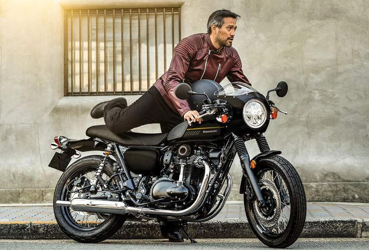 Ulasan Lengkap Kawasaki W800 MY 2025: Desain Klasik, Performa Andal Ulasan Lengkap Kawasaki W800 MY 2025: Desain Klasik, Performa Andal