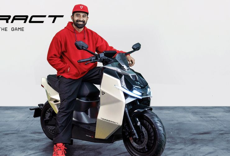 Ultraviolette Tesseract: In-Depth Look At The New Electric Scooter's Features And Specs Ultraviolette Tesseract: In-Depth Look At The New Electric Scooter's Features And Specs