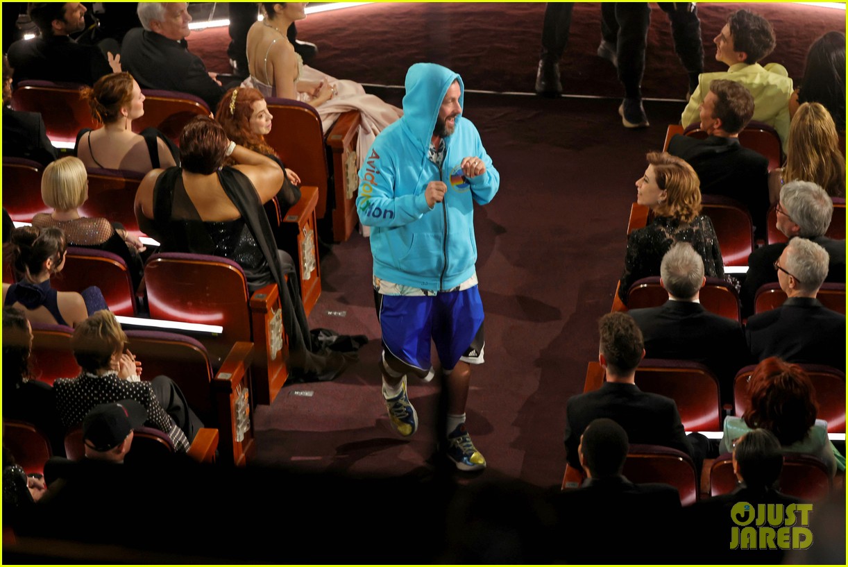 Understanding Adam Sandler's Oscars 2025 Cameo: Outfit, Humor, And Chalamet Embrace Understanding Adam Sandler's Oscars 2025 Cameo: Outfit, Humor, And Chalamet Embrace