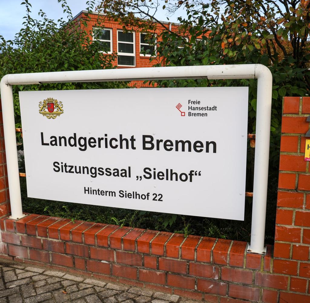 Uni-Notenmanipulation In NRW: Angeklagte Verurteilt Uni-Notenmanipulation In NRW: Angeklagte Verurteilt