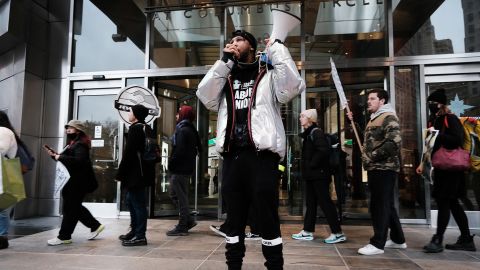 Union Battles Amazon Over Quebec Warehouse Closure Before Labour Tribunal Union Battles Amazon Over Quebec Warehouse Closure Before Labour Tribunal