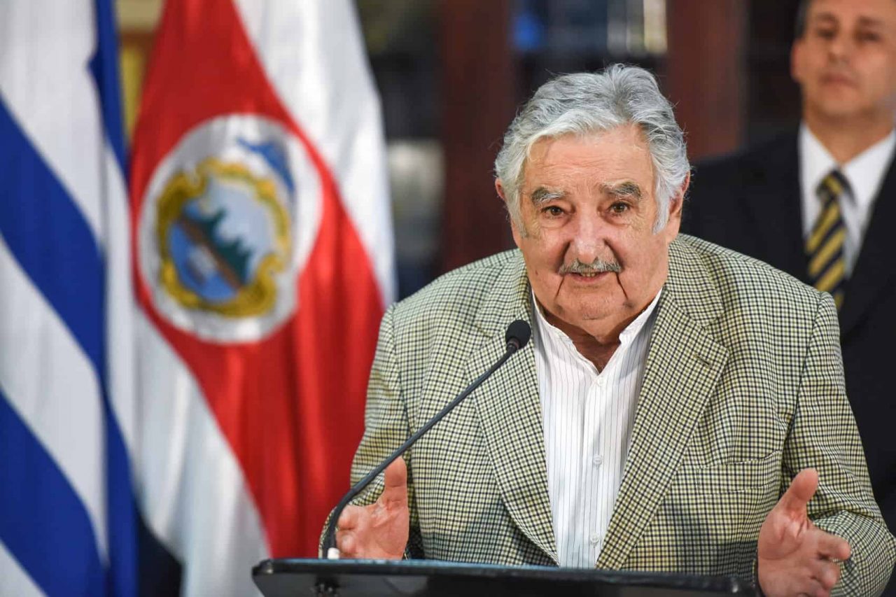 Uruguay Despide A José Mujica: Un Análisis De Su Presidencia Uruguay Despide A José Mujica: Un Análisis De Su Presidencia