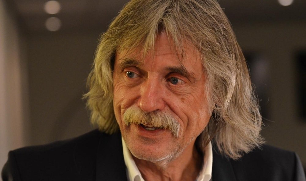 Vandaag Inside: Johan Derksen Over De Vader Van Dean Huijsen Vandaag Inside: Johan Derksen Over De Vader Van Dean Huijsen