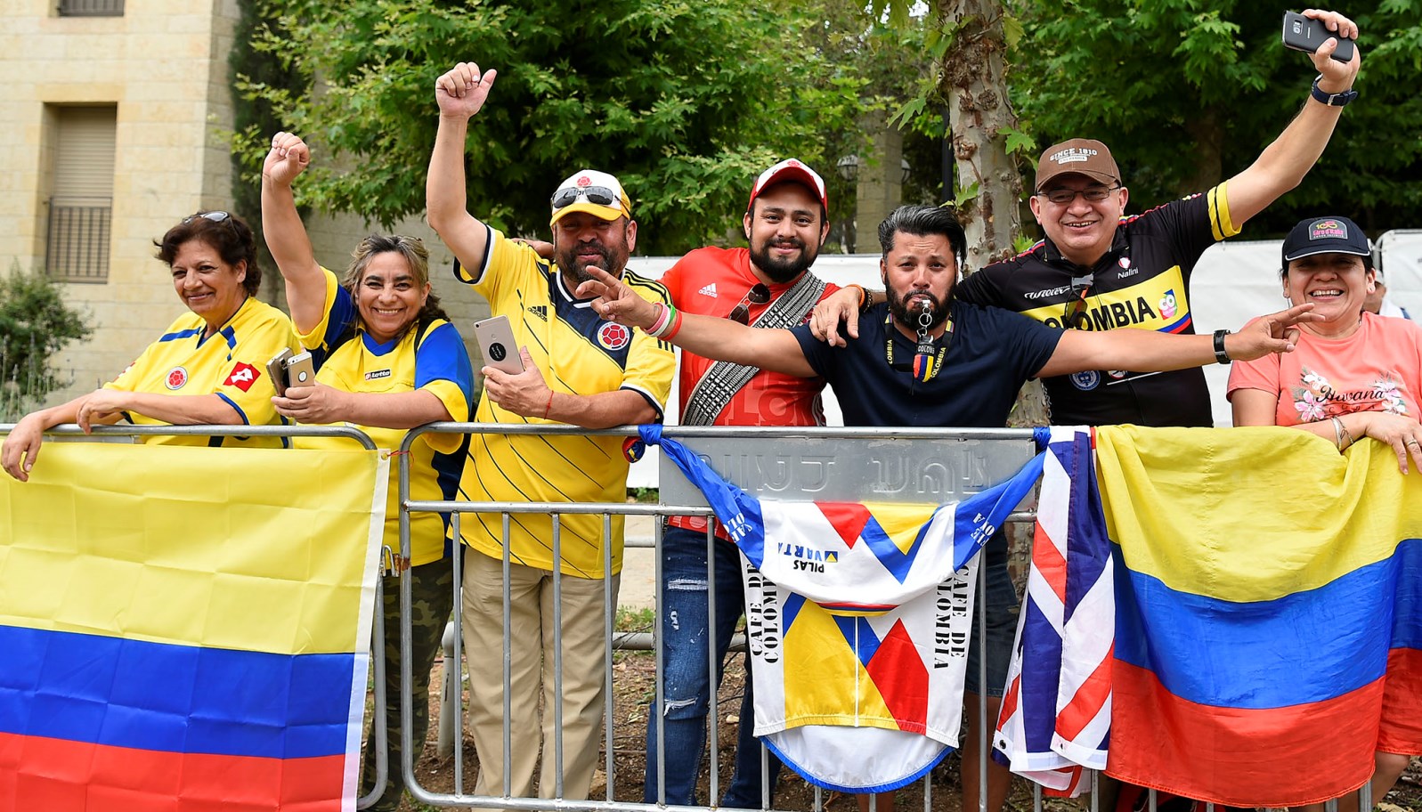 Vatican City To Host Giro D'Italia Cyclists: A Papal Greeting Vatican City To Host Giro D'Italia Cyclists: A Papal Greeting