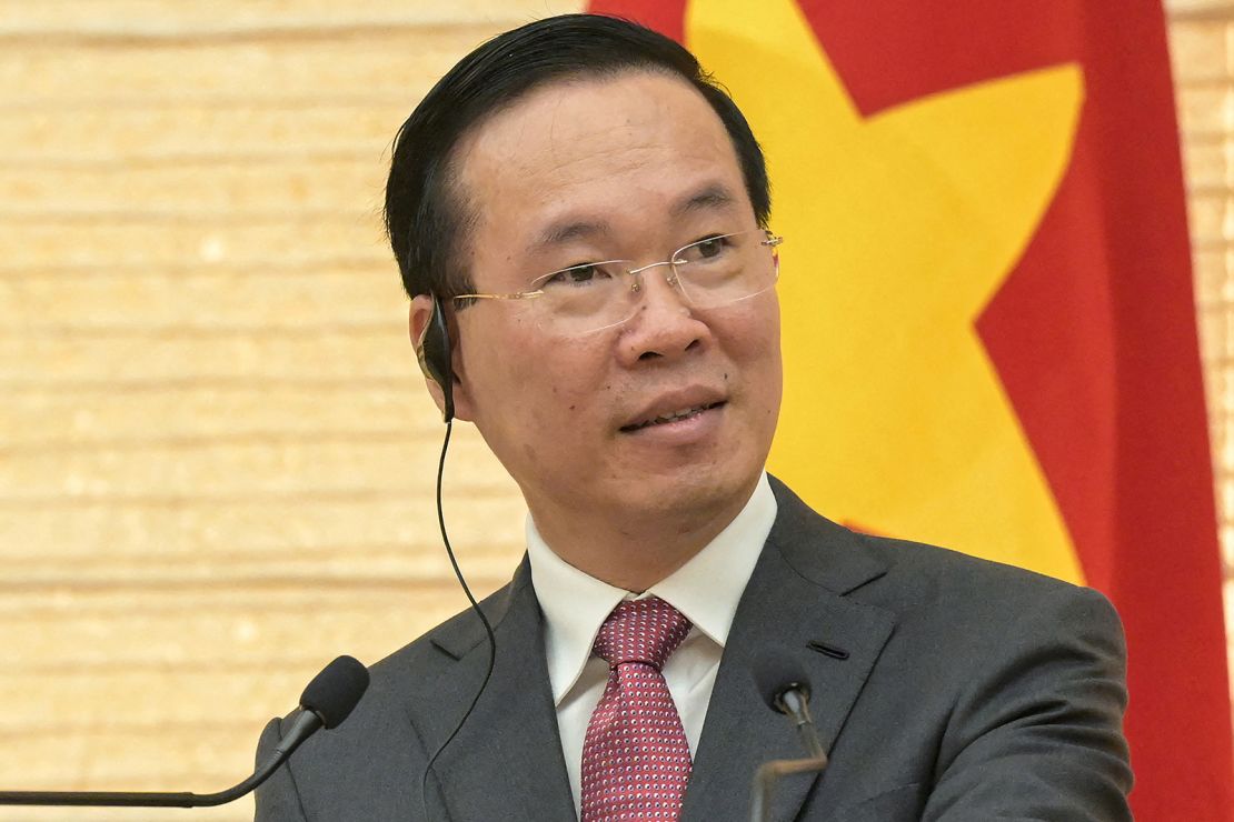 Vietnamese Throne Vandalism Leads To Arrest Vietnamese Throne Vandalism Leads To Arrest