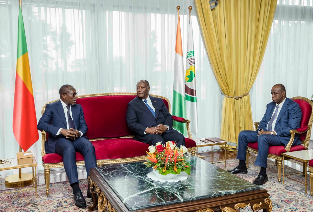 Visite D'amitié Et De Travail Du Président Ghanéen Mahama À Abidjan : Renforcement De La Diplomatie Ivoiro-ghanéenne Visite D'amitié Et De Travail Du Président Ghanéen Mahama À Abidjan : Renforcement De La Diplomatie Ivoiro-ghanéenne