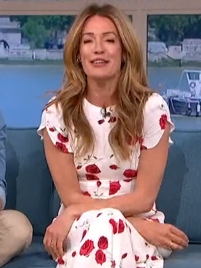 Wardrobe Glitch For Cat Deeley Minutes Before This Morning Broadcast Wardrobe Glitch For Cat Deeley Minutes Before This Morning Broadcast