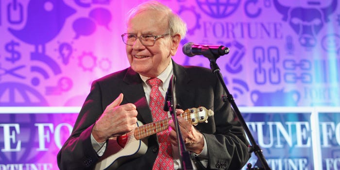 Warren Buffett And Apple: Analyzing The Perfectly Timed Stock Sale Warren Buffett And Apple: Analyzing The Perfectly Timed Stock Sale