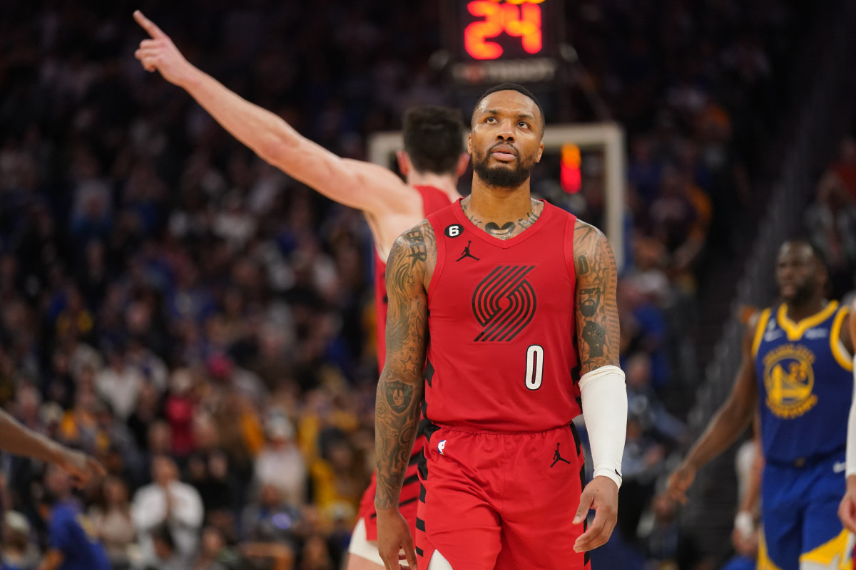 Warriors Vs Trail Blazers Game On April 11th: Where To Watch & Listen Warriors Vs Trail Blazers Game On April 11th: Where To Watch & Listen