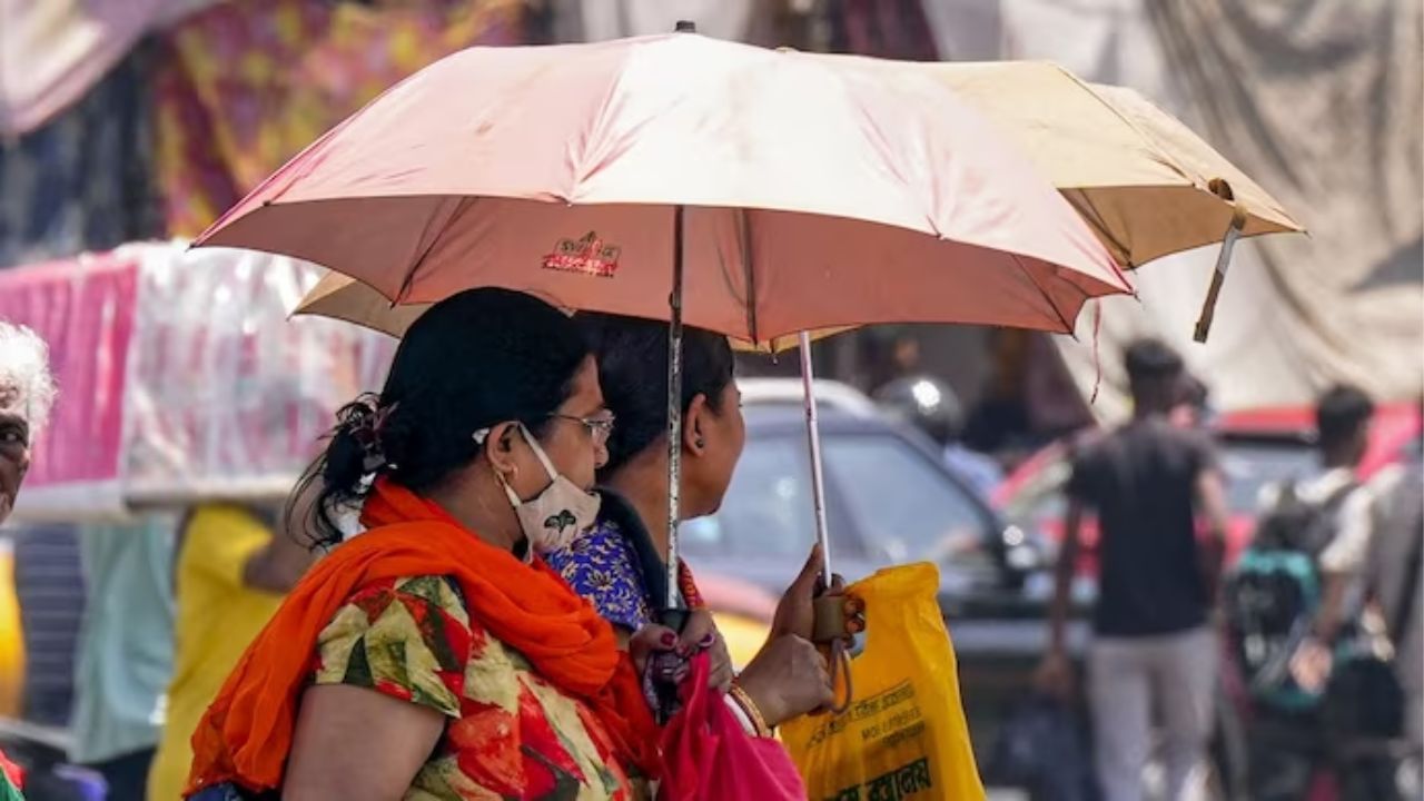 West Bengal Braces For Heatwave: Four Districts Under Alert West Bengal Braces For Heatwave: Four Districts Under Alert