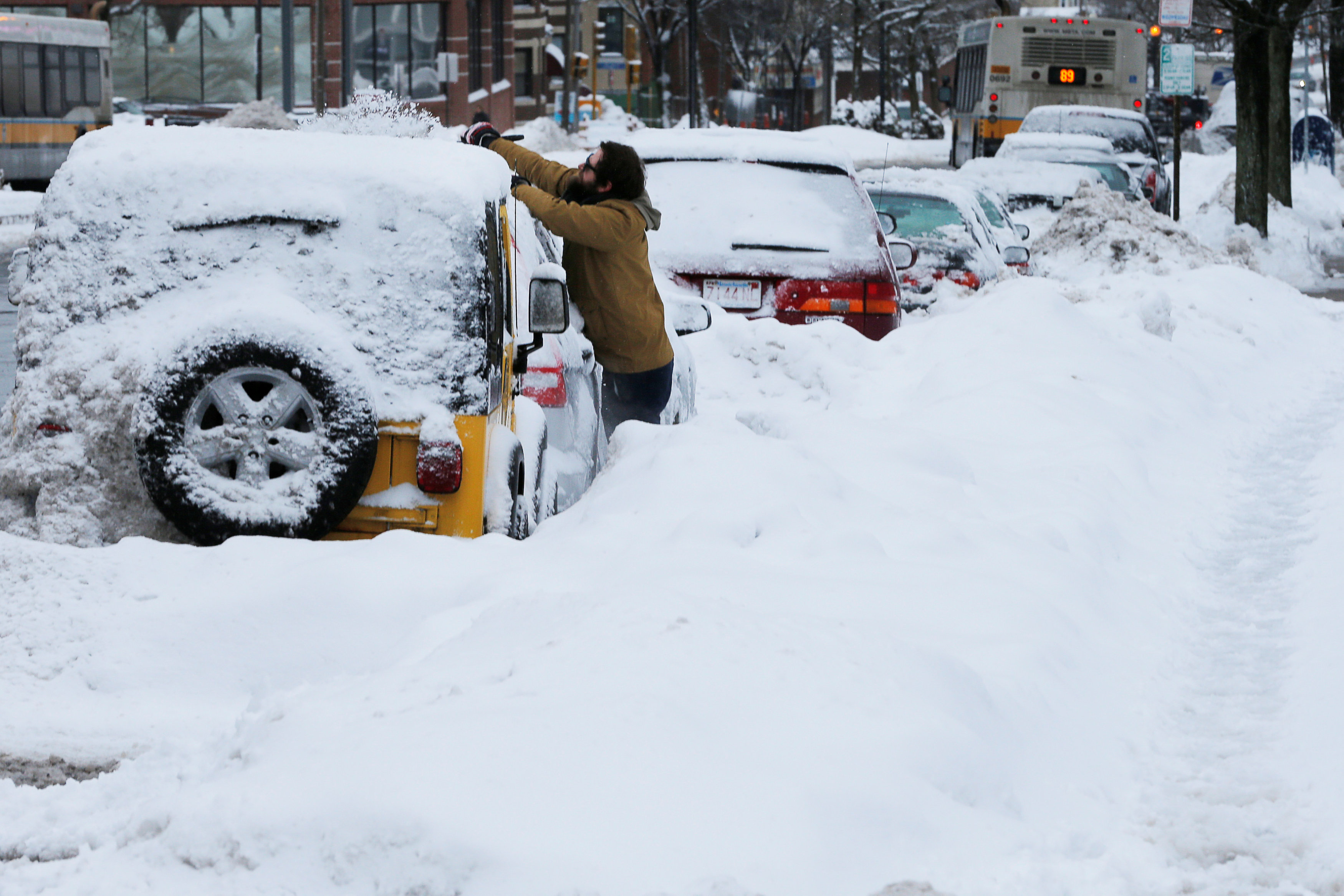 Winter Storm Pummels Tulsa: Firefighters Handle 800+ Emergencies Winter Storm Pummels Tulsa: Firefighters Handle 800+ Emergencies