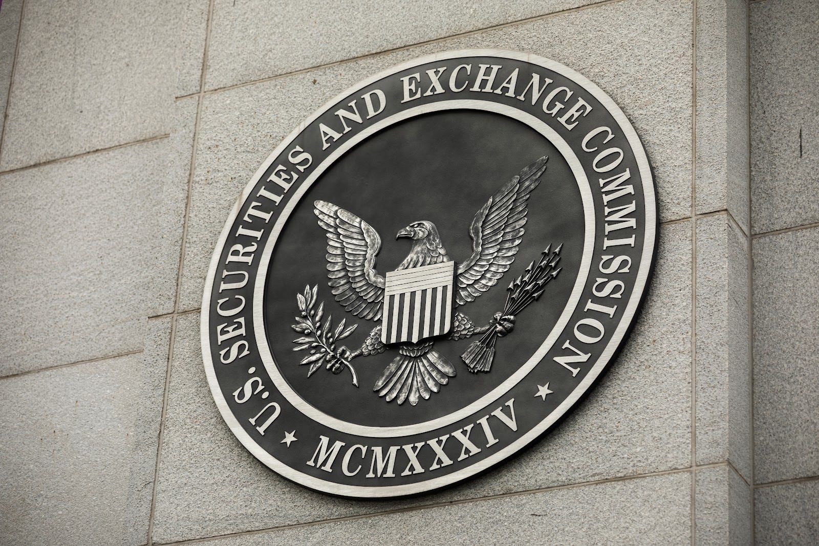 XRP On The Verge Of A Breakthrough: ETF Applications, SEC Case Updates, And Market Analysis XRP On The Verge Of A Breakthrough: ETF Applications, SEC Case Updates, And Market Analysis